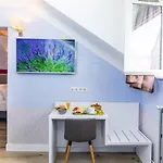 De Montparnasse Hotel
