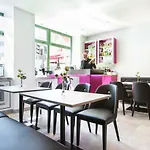 De Montparnasse فندق 3*