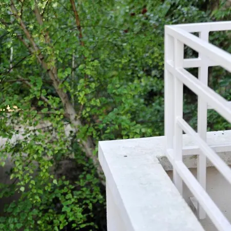 De Montparnasse 3* باريس