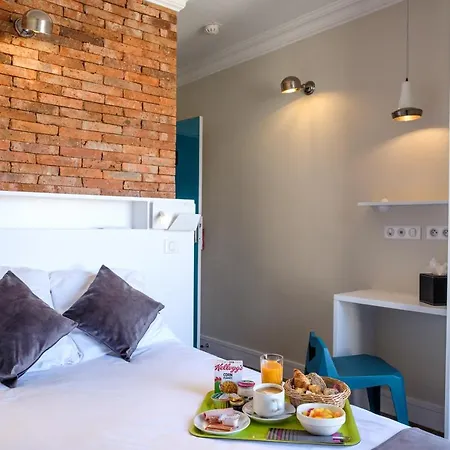 Hotel De Montparnasse 3*
