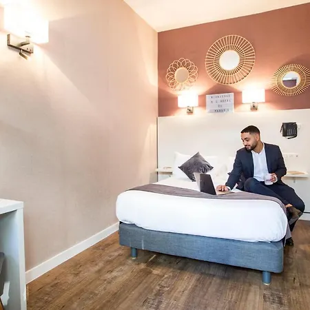 Hotel De Montparnasse