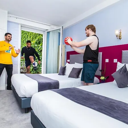 De Montparnasse 3* باريس