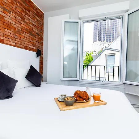 De Montparnasse 3*