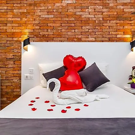 De Montparnasse Hotel 3*