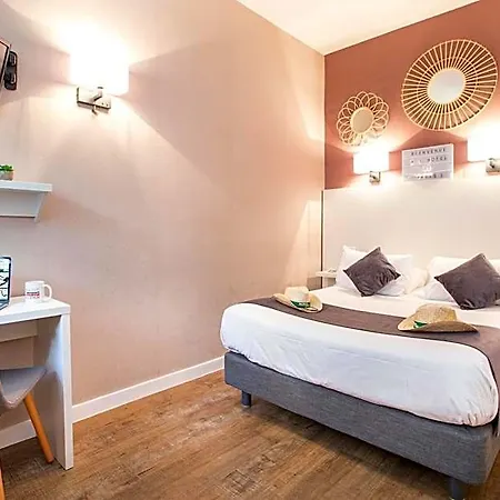 Hotel De Montparnasse 3*