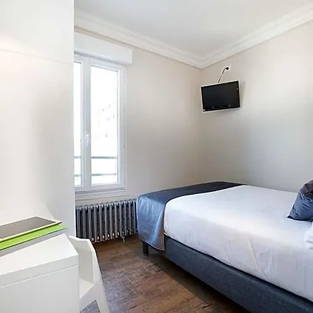 De Montparnasse 3* Paris