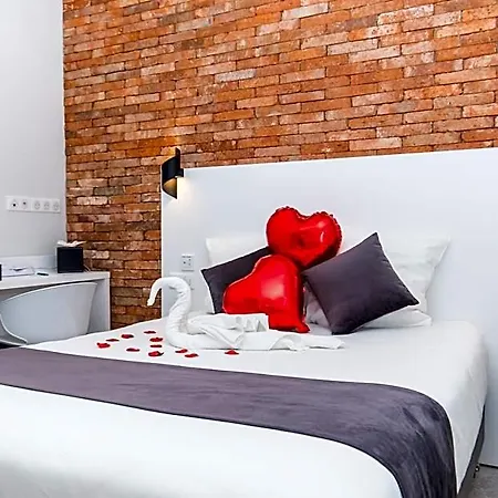 Hotel De Montparnasse 3*