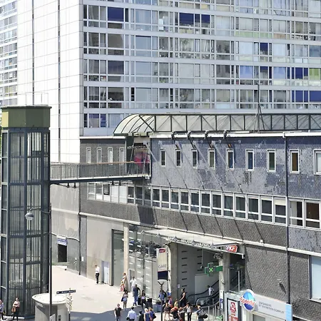 De Montparnasse 3* Paryż