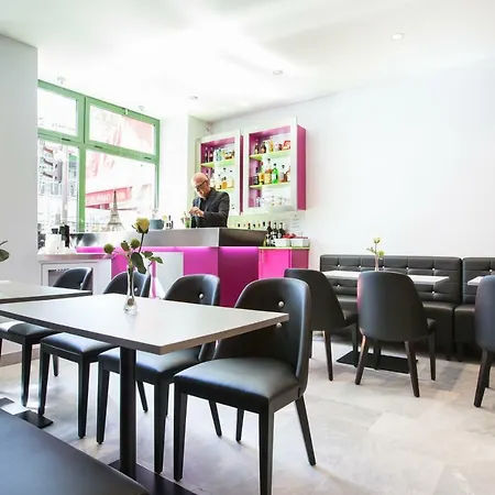De Montparnasse 3*