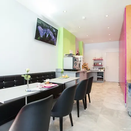 De Montparnasse 3*