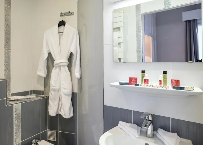 De Montparnasse Hotel