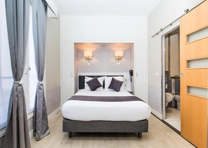 De Montparnasse Szálloda 3*