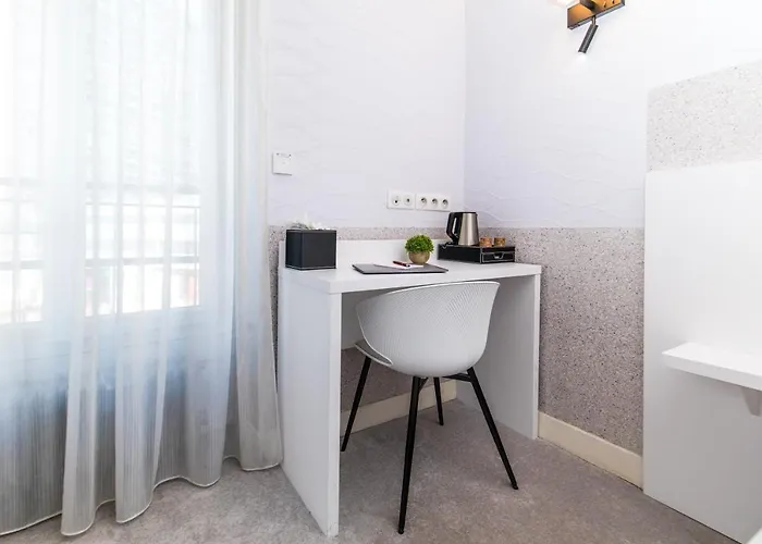 De Montparnasse 3*