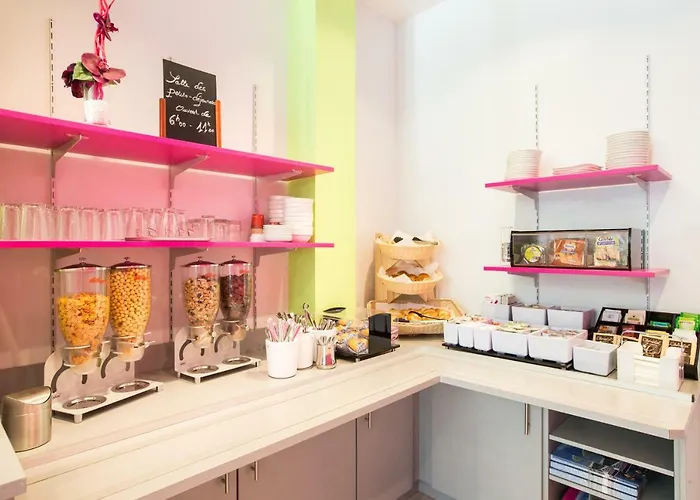 فندق De Montparnasse باريس