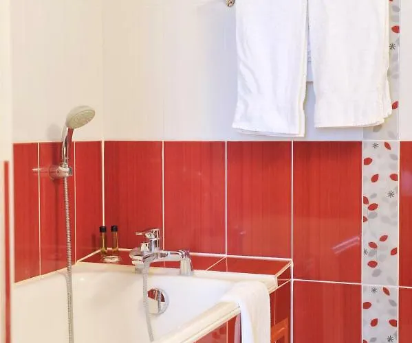 فندق De Montparnasse