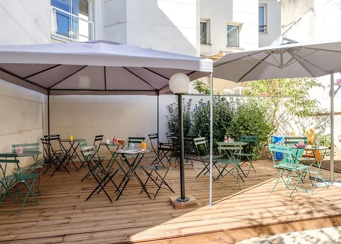 De Montparnasse Отель