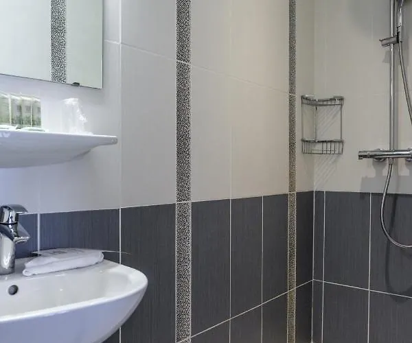 De Montparnasse Отель 3*
